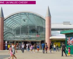 Gares de Marne la Vallee Chessy et Massy TGV